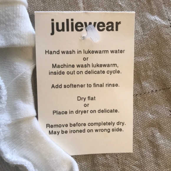 Handmade bib with farm animals. One size - Picture 4 of 7